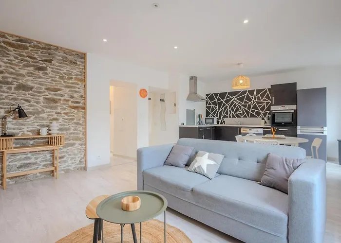 T2 - Proche Commerce Et Parking Gratuit Apartament Brest